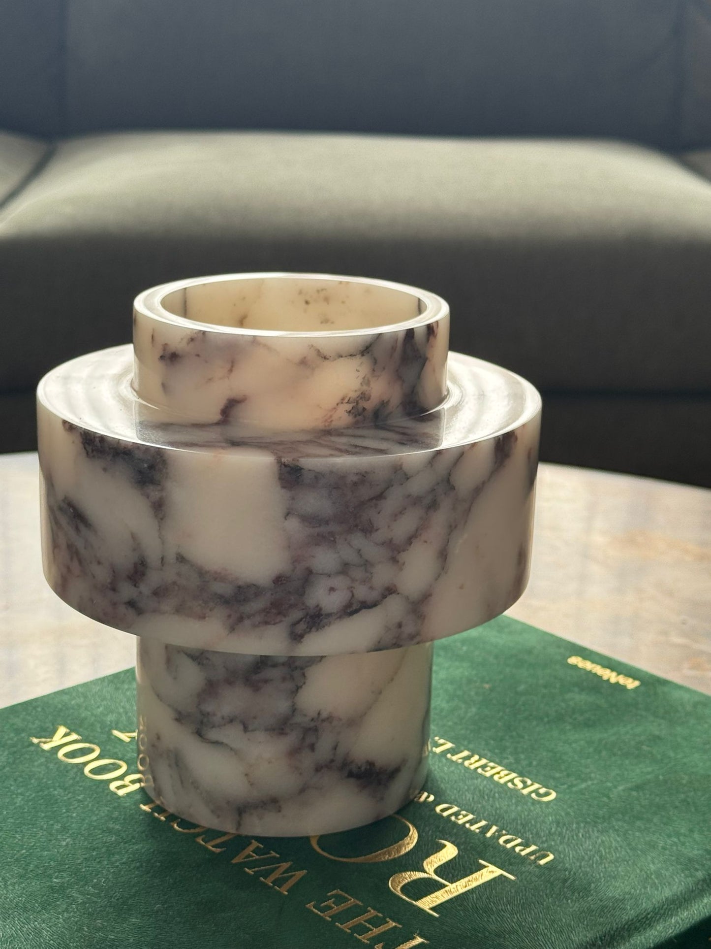 Calacatta Viola Marble Vase